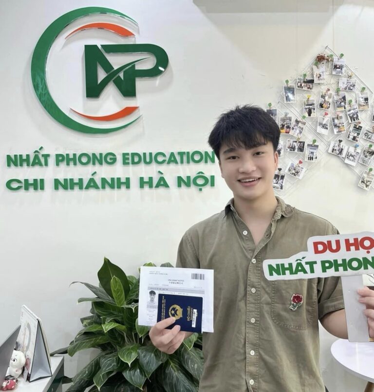 Trung Hiếu nhận Visa du học Hàn Quốc